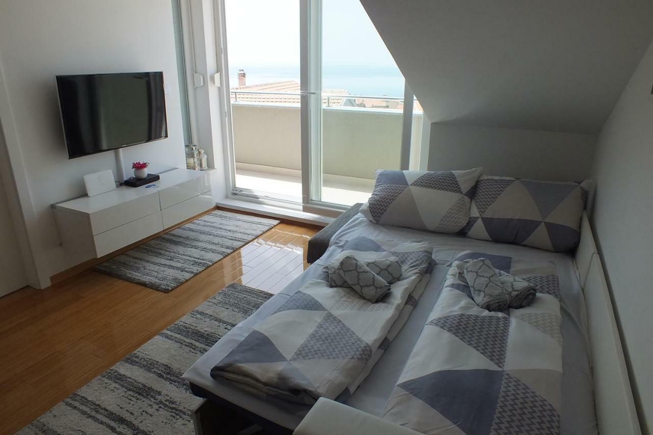 Apartment Silvija Novalja Kültér fotó